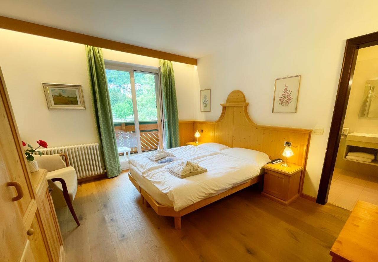 Alledolomiti Boutique Lake Hotel - Adults Friendly Molveno Buitenkant foto