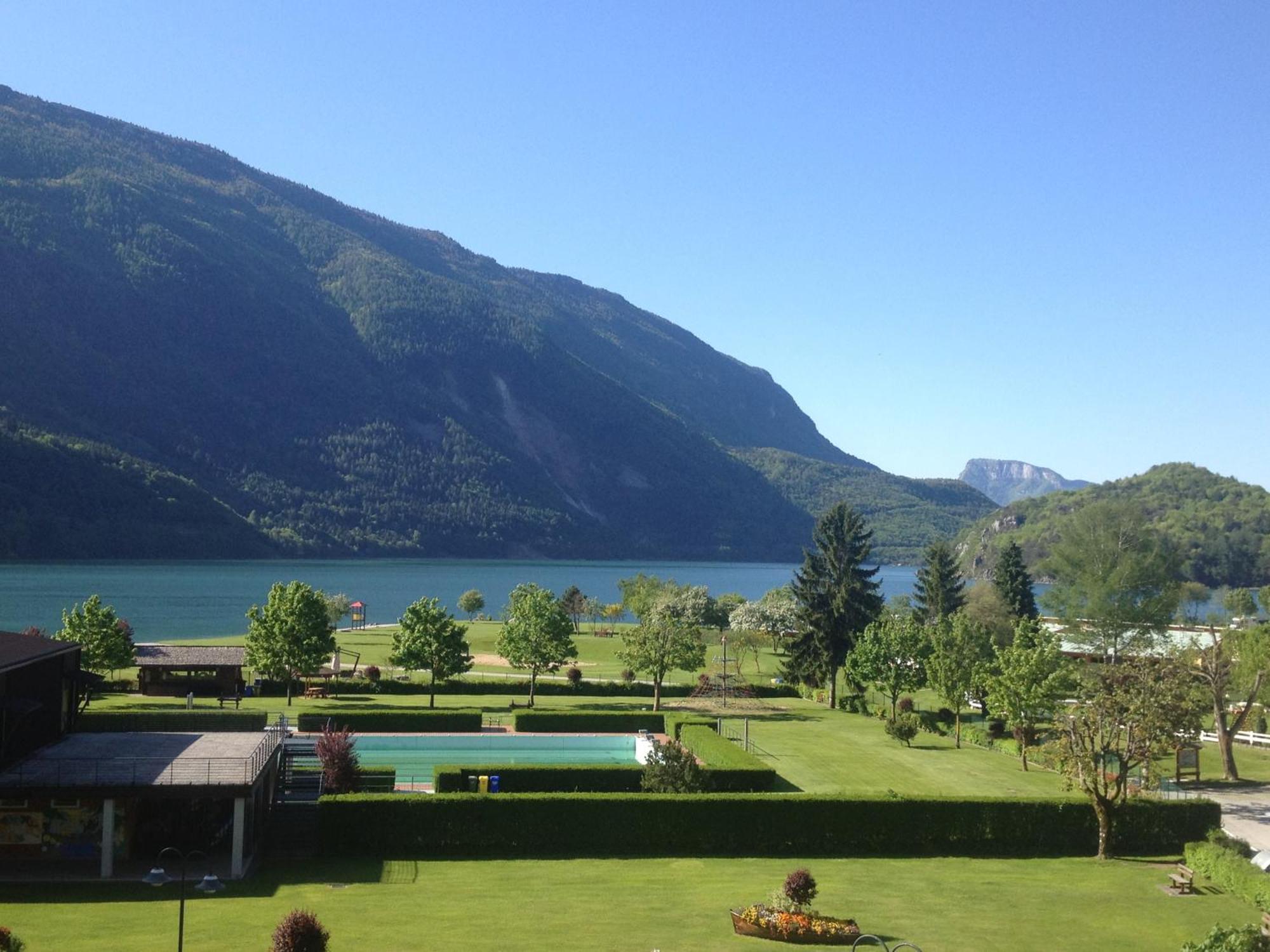 Alledolomiti Boutique Lake Hotel - Adults Friendly Molveno Buitenkant foto